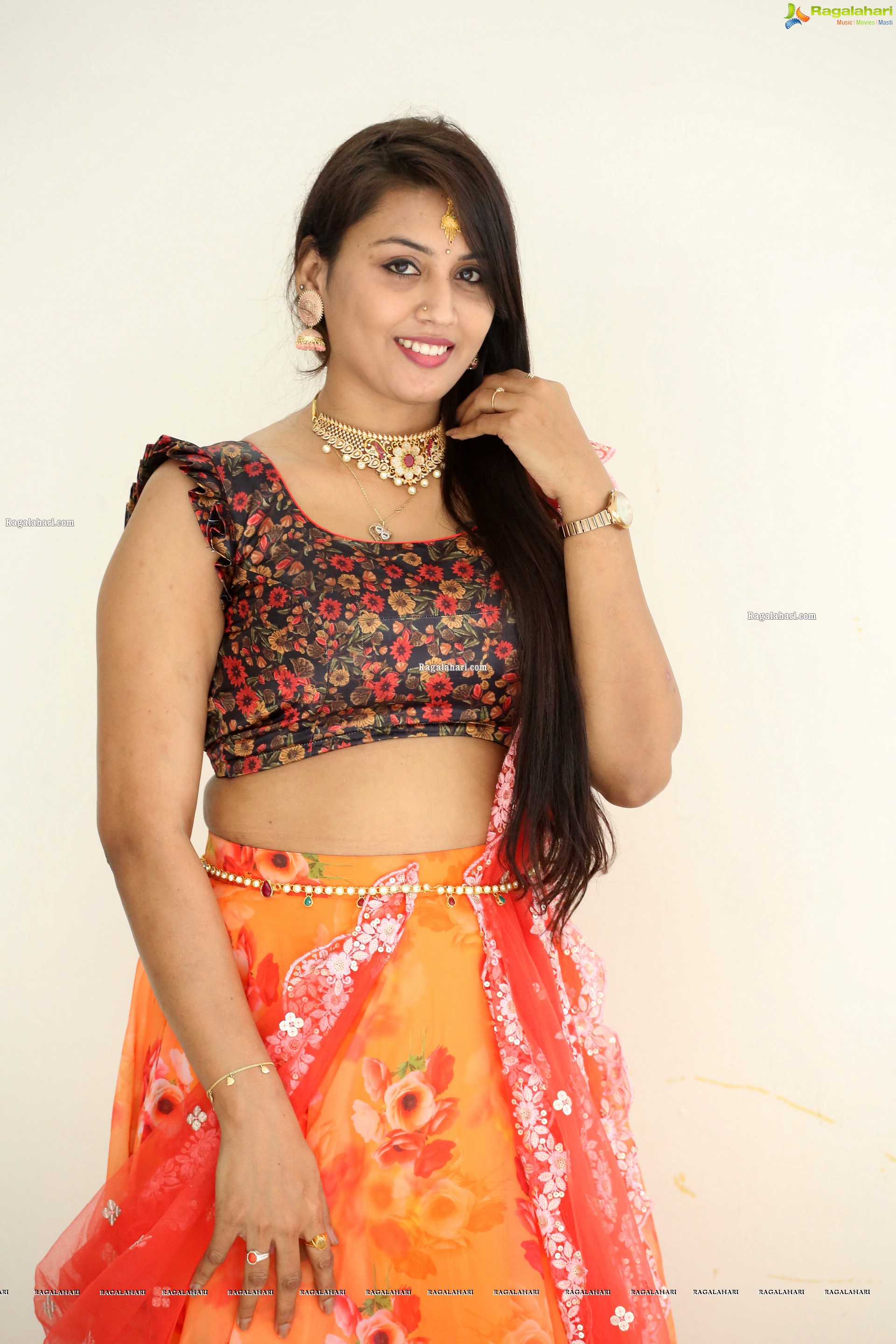 Madhavi Atthi at King of Golkonda Movie Logo Launch, HD Photo Gallery