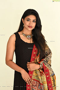 Malavika Satheesan at Bommala Koluvu