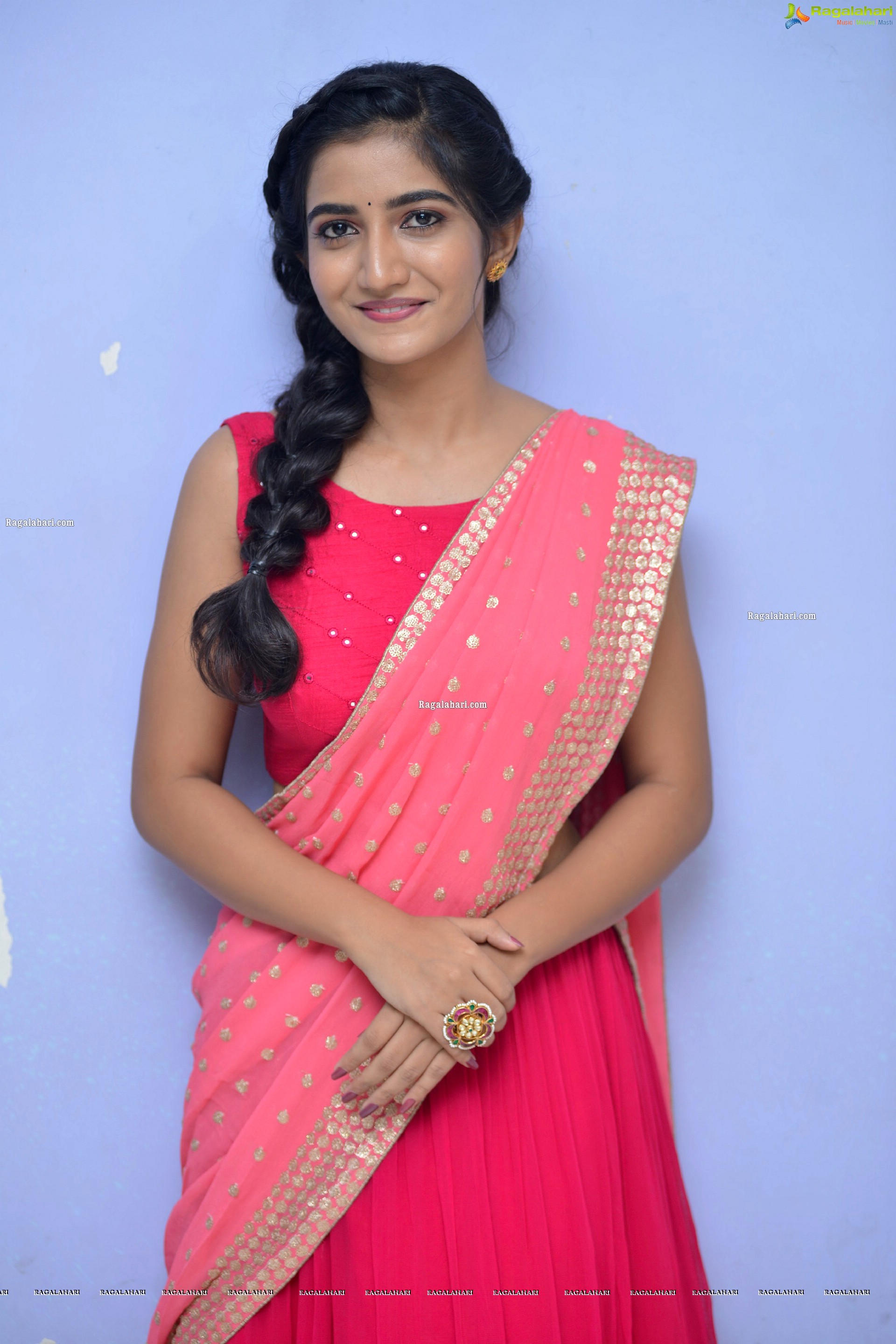 Neha Pathan at Batch Movie Trailer Launch, HD Photo Gallery
