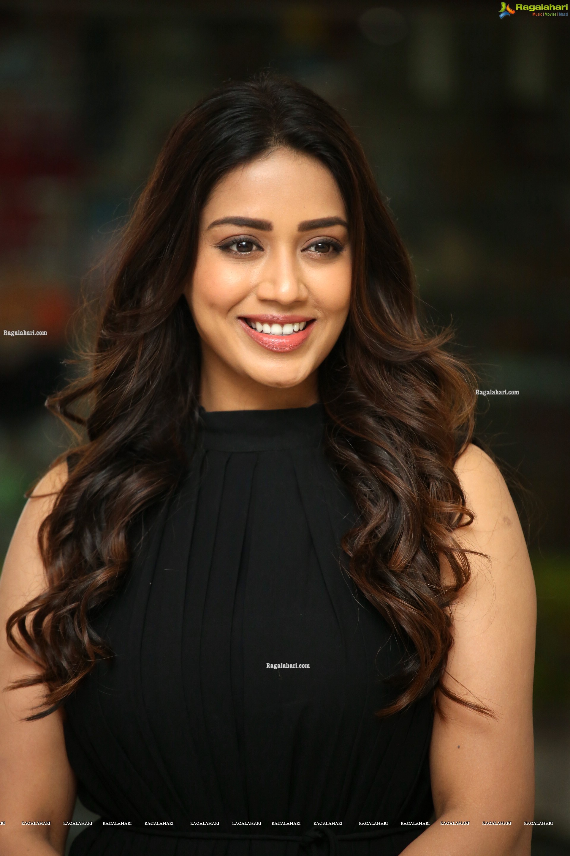 Nivetha Pethuraj at Paagal Movie Success Meet, HD Photo Gallery