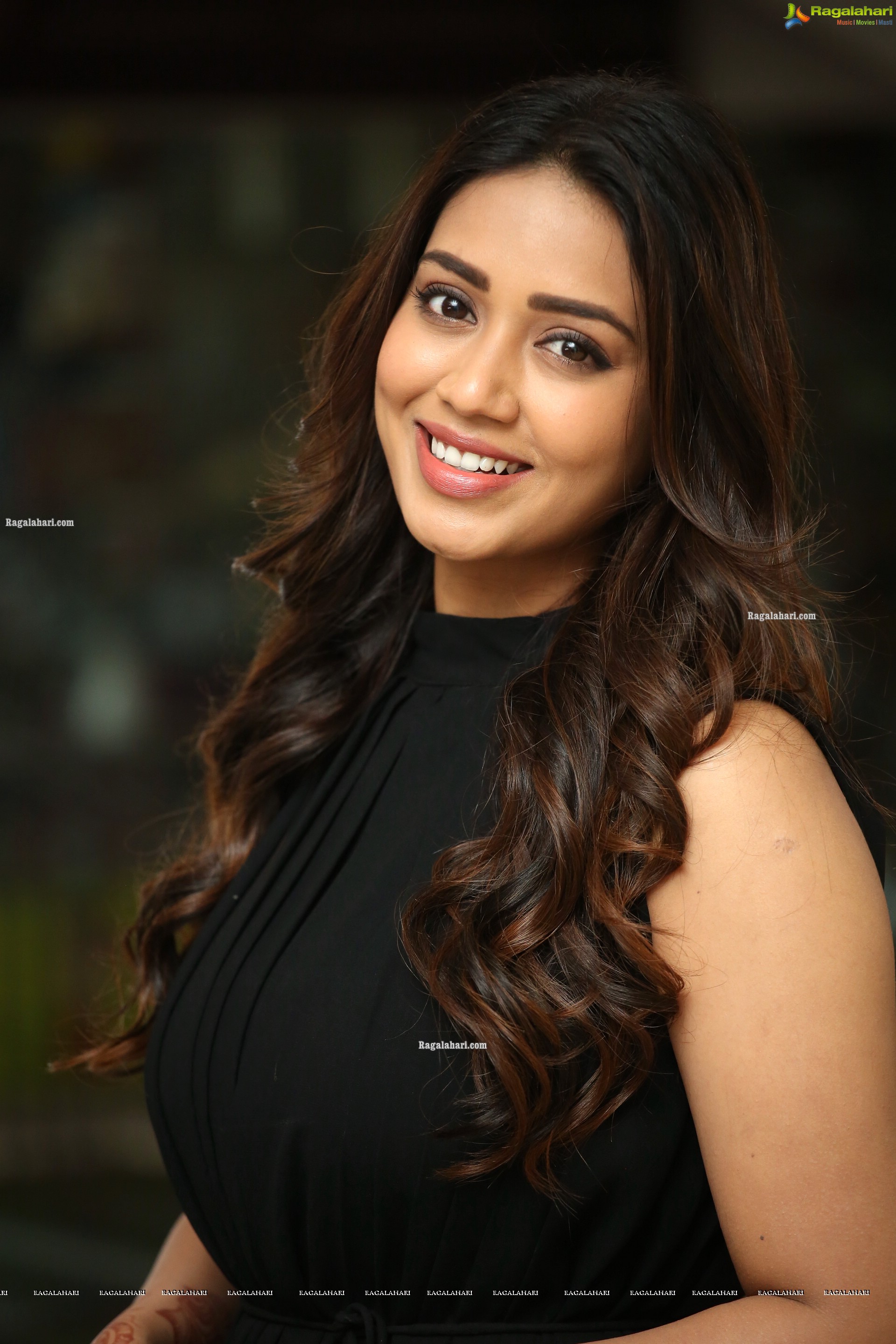 Nivetha Pethuraj at Paagal Movie Success Meet, HD Photo Gallery