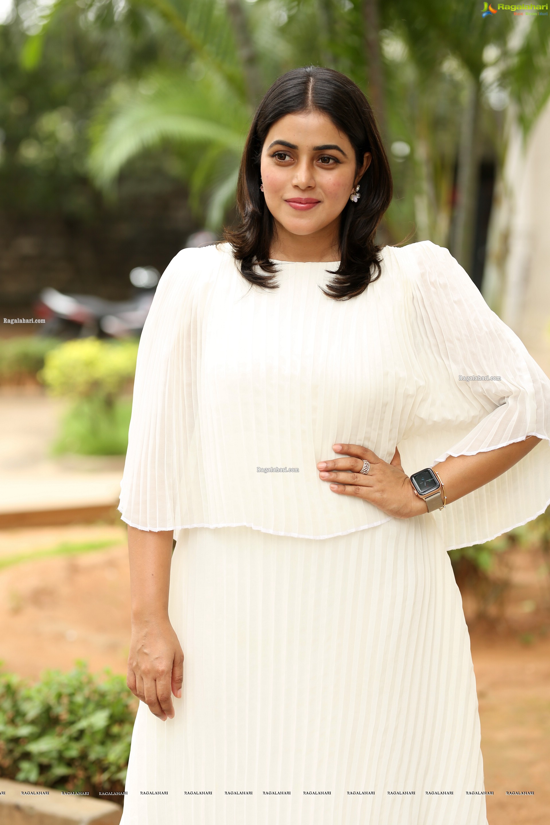 Poorna at Sundari Movie Press Meet, HD Photo Gallery