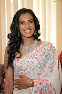 PV Sindhu at Vasundhara Flagship Jewellery Store Launch