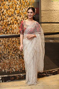 Ruhani Sharma at Nootokka Jillala Andagadu Pre Release Event