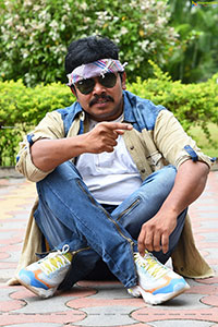 Sampoornesh Babu at Bazar Rowdy Movie Trailer Launch