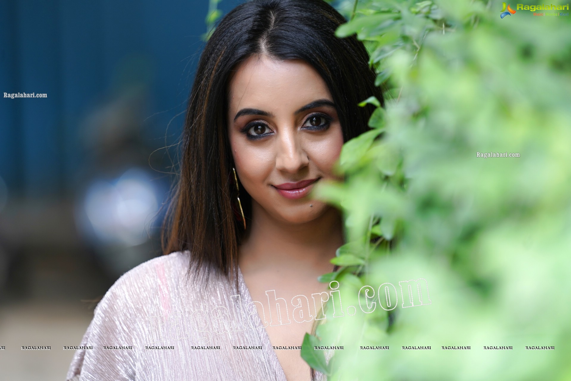 Sanjjanaa Galrani in Light Gray Glitter Dress, Exclusive Photoshoot