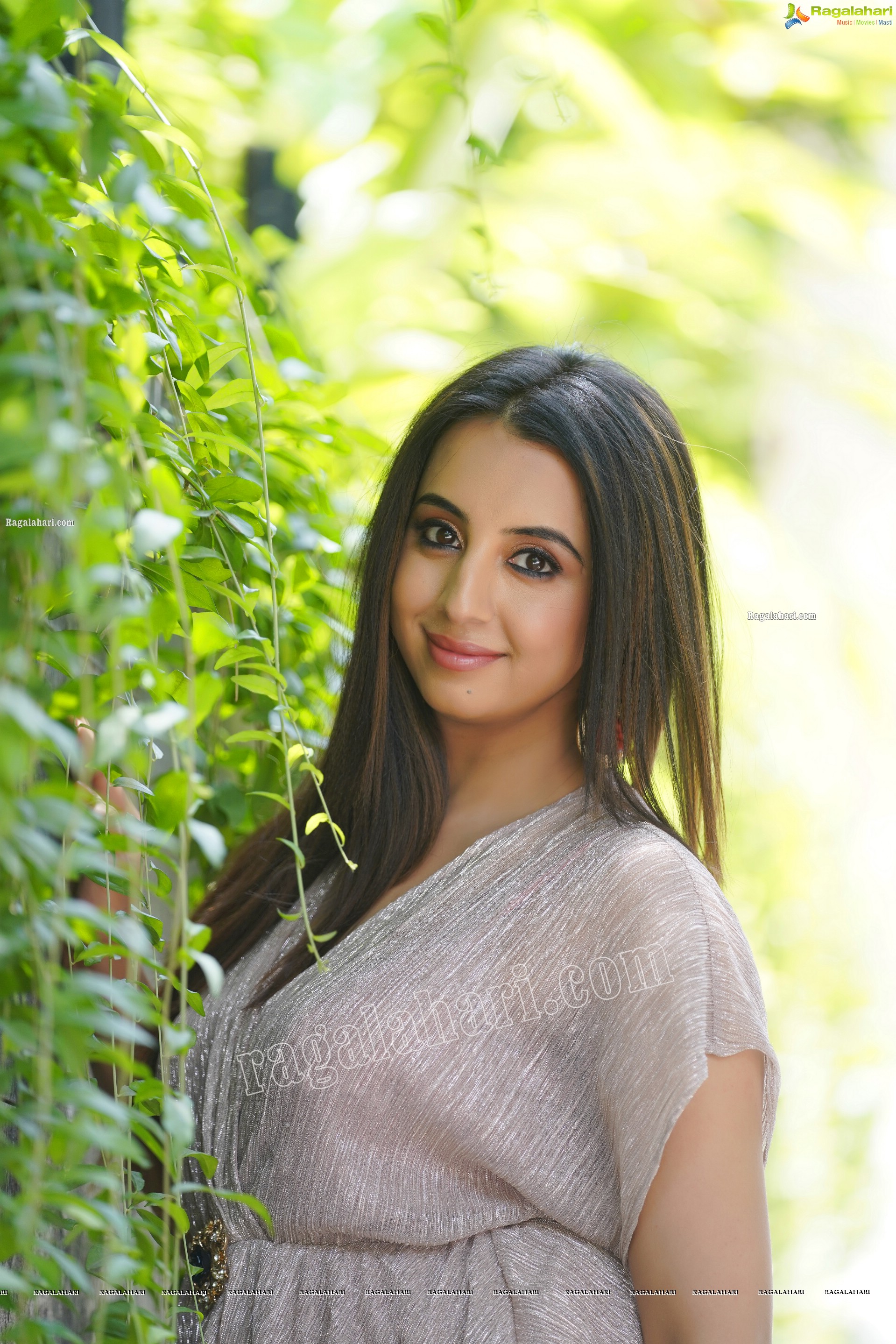 Sanjjanaa Galrani in Light Gray Glitter Dress, Exclusive Photoshoot
