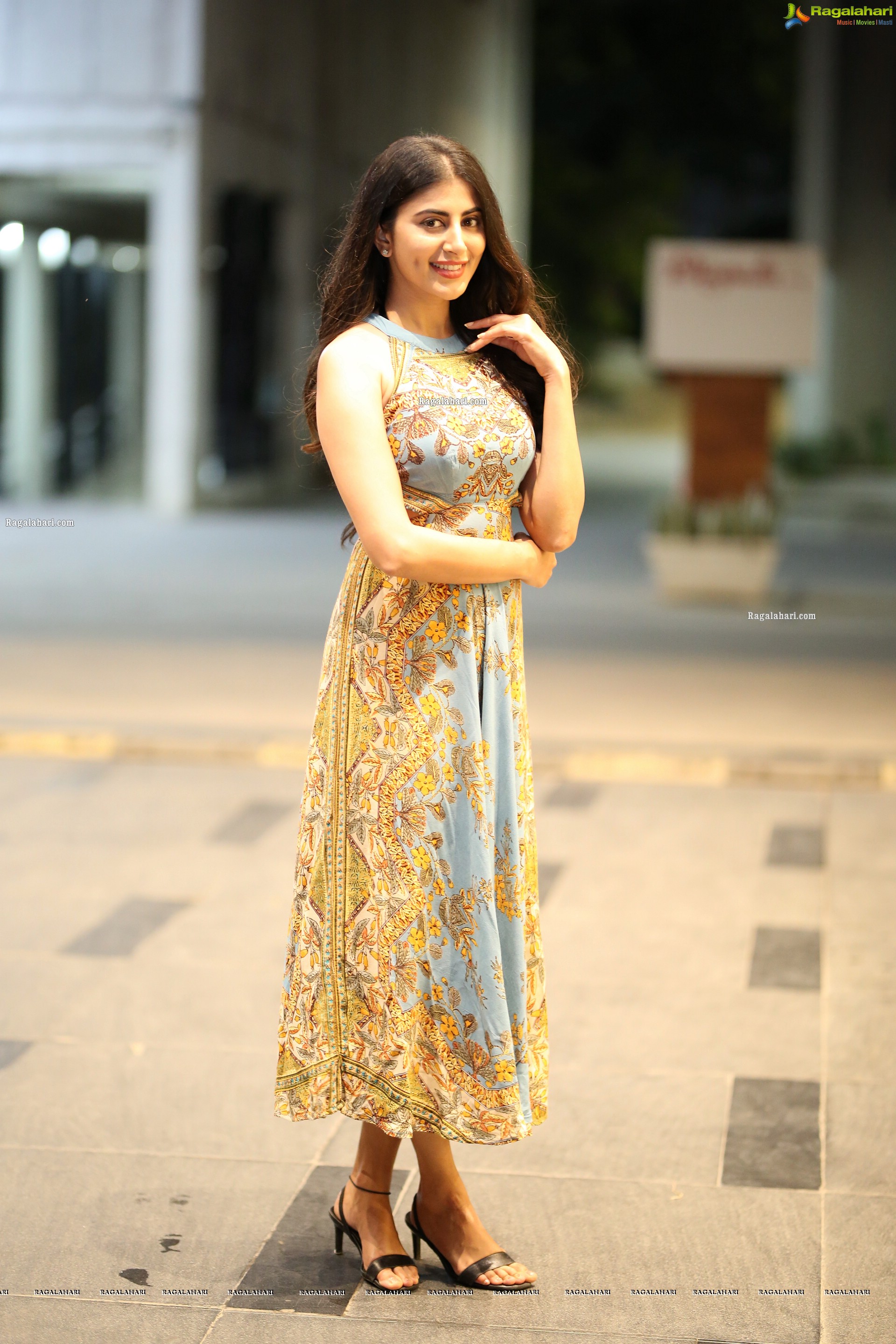 Shweta Avasthi at Merise Merise Movie Pre- Release Event, HD Photo Gallery