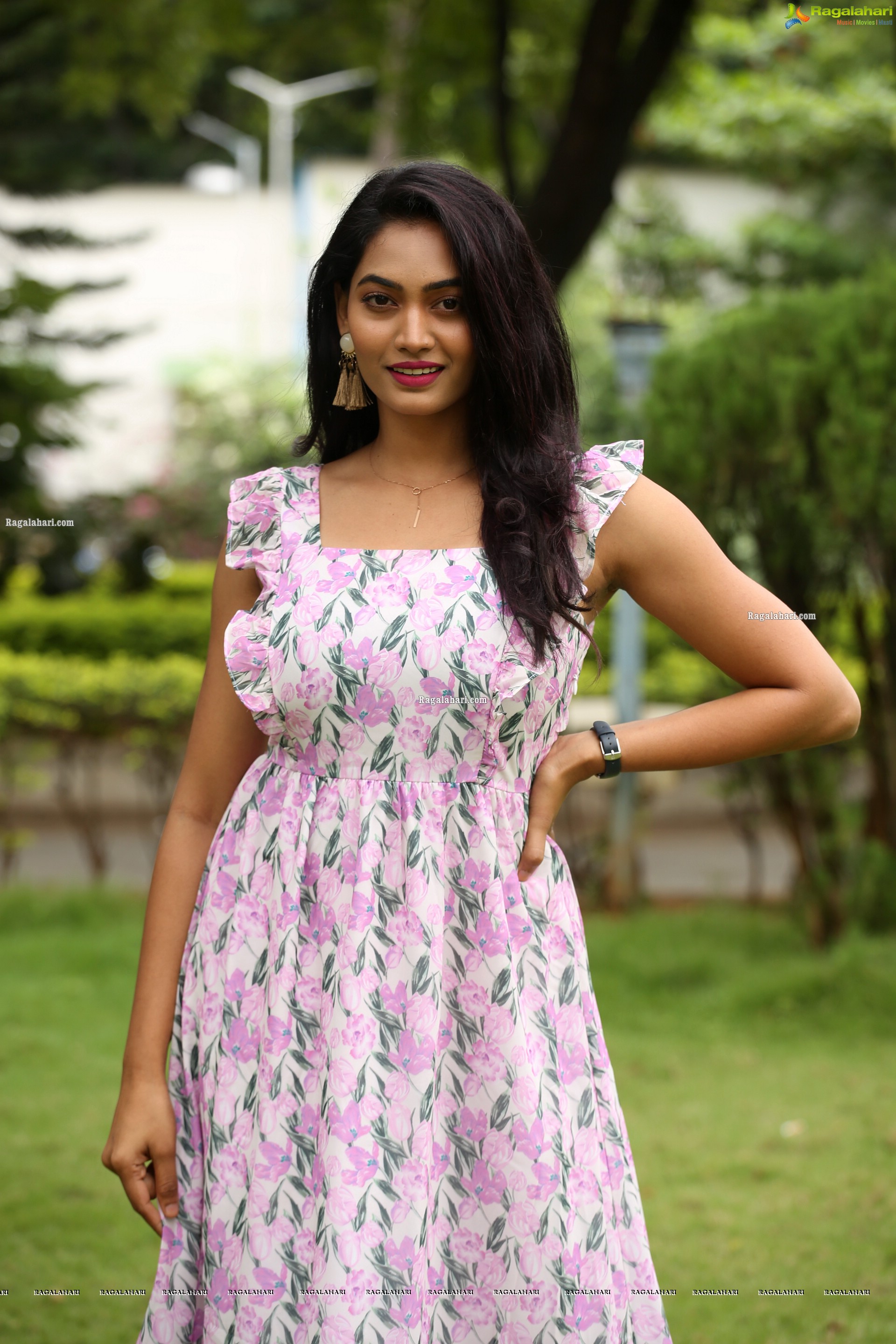 Spandana Palli at Mad Movie Press Meet, HD Photo Gallery