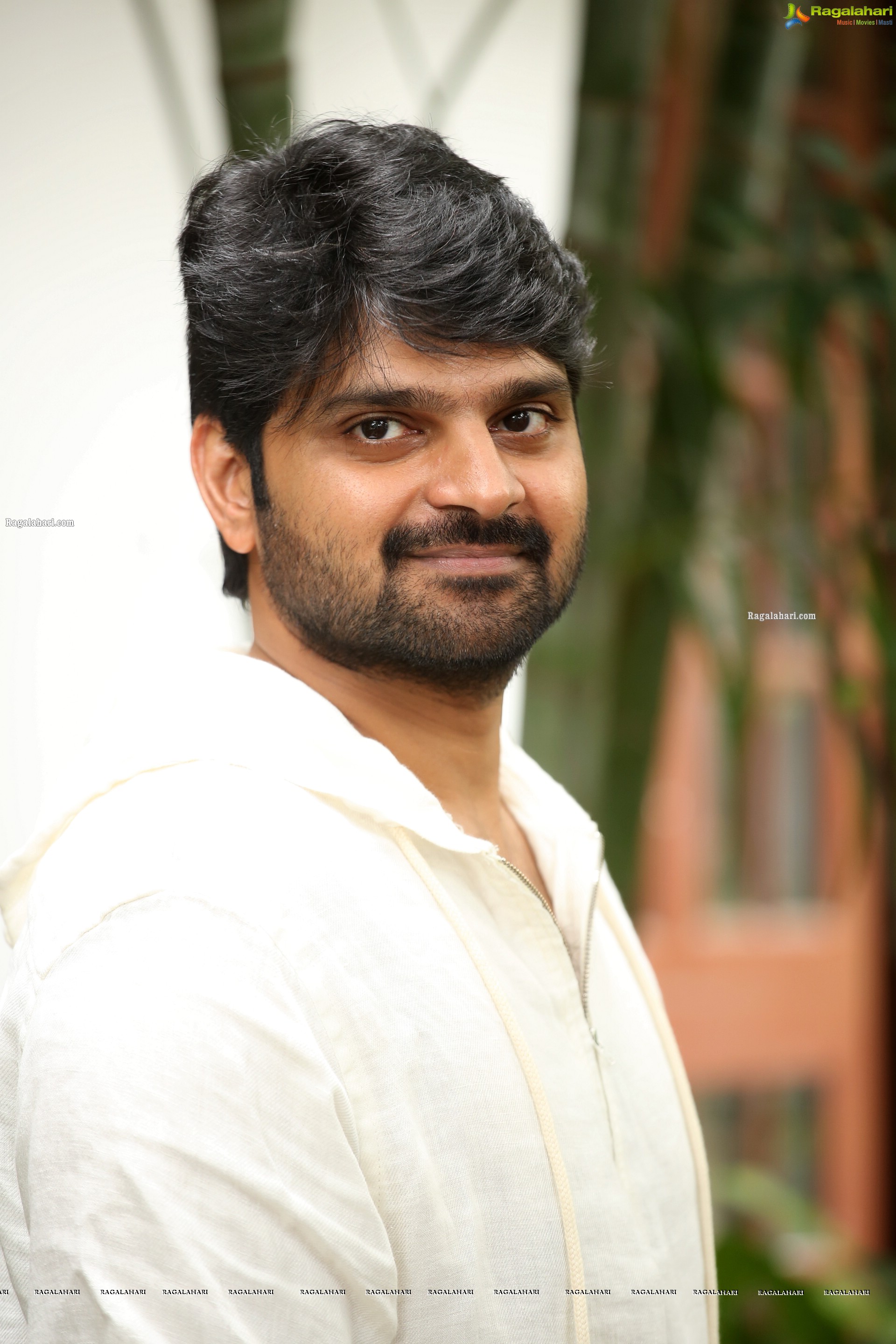 Sree Vishnu at Raja Raja Chora Movie Interview, HD Photo Gallery