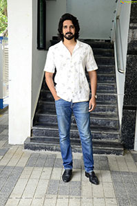 Sushanth at Ichata Vahanamulu Niluparadu Interview