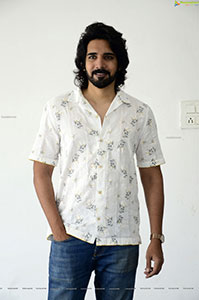 Sushanth at Ichata Vahanamulu Niluparadu Interview