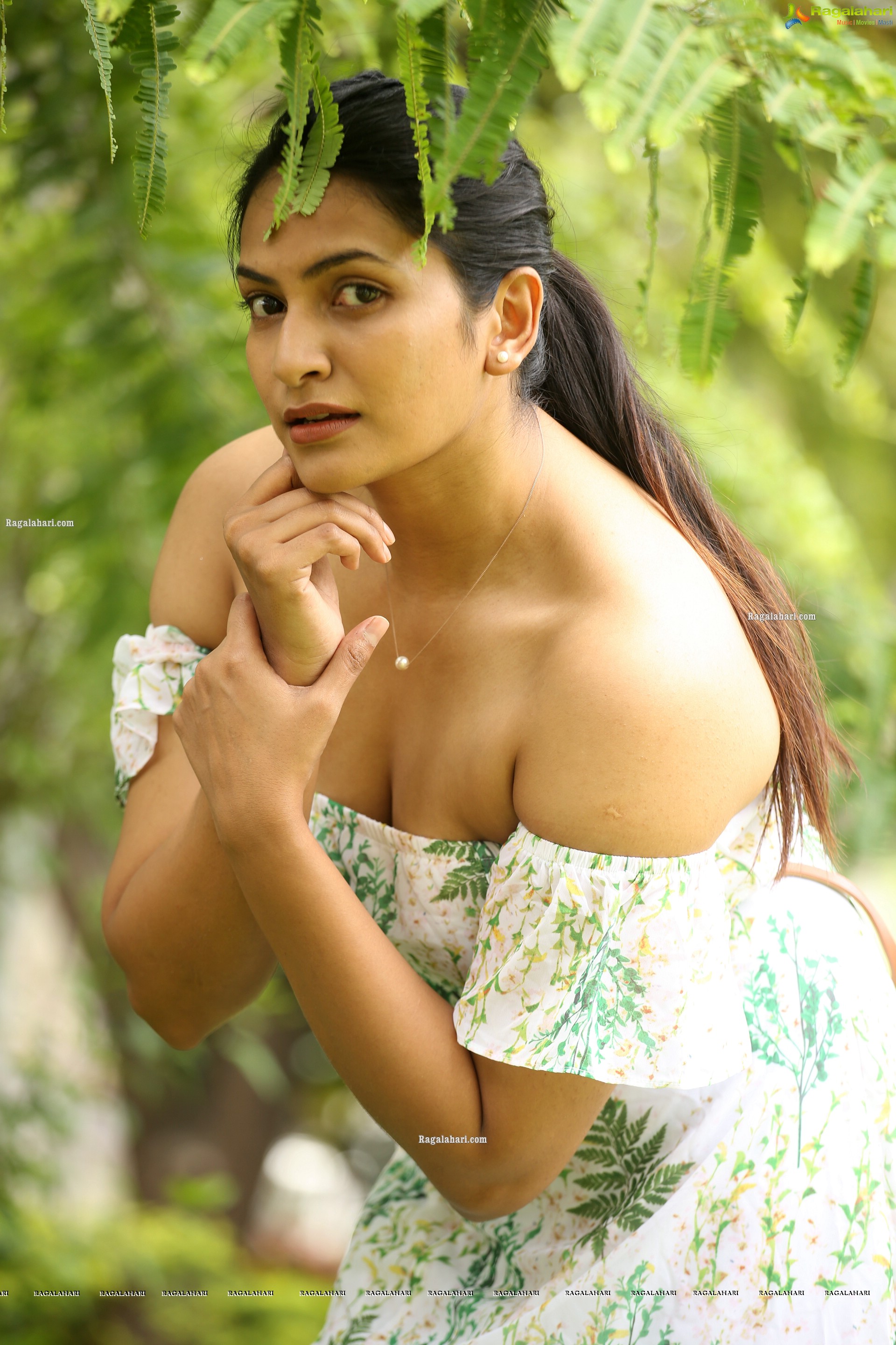 Swetha Varma at Mad Movie Press Meet, HD Photo Gallery