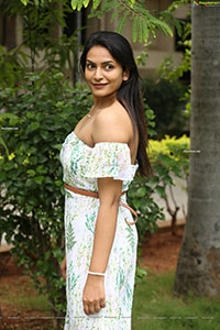 Swetha Varma at Mad Movie Press Meet