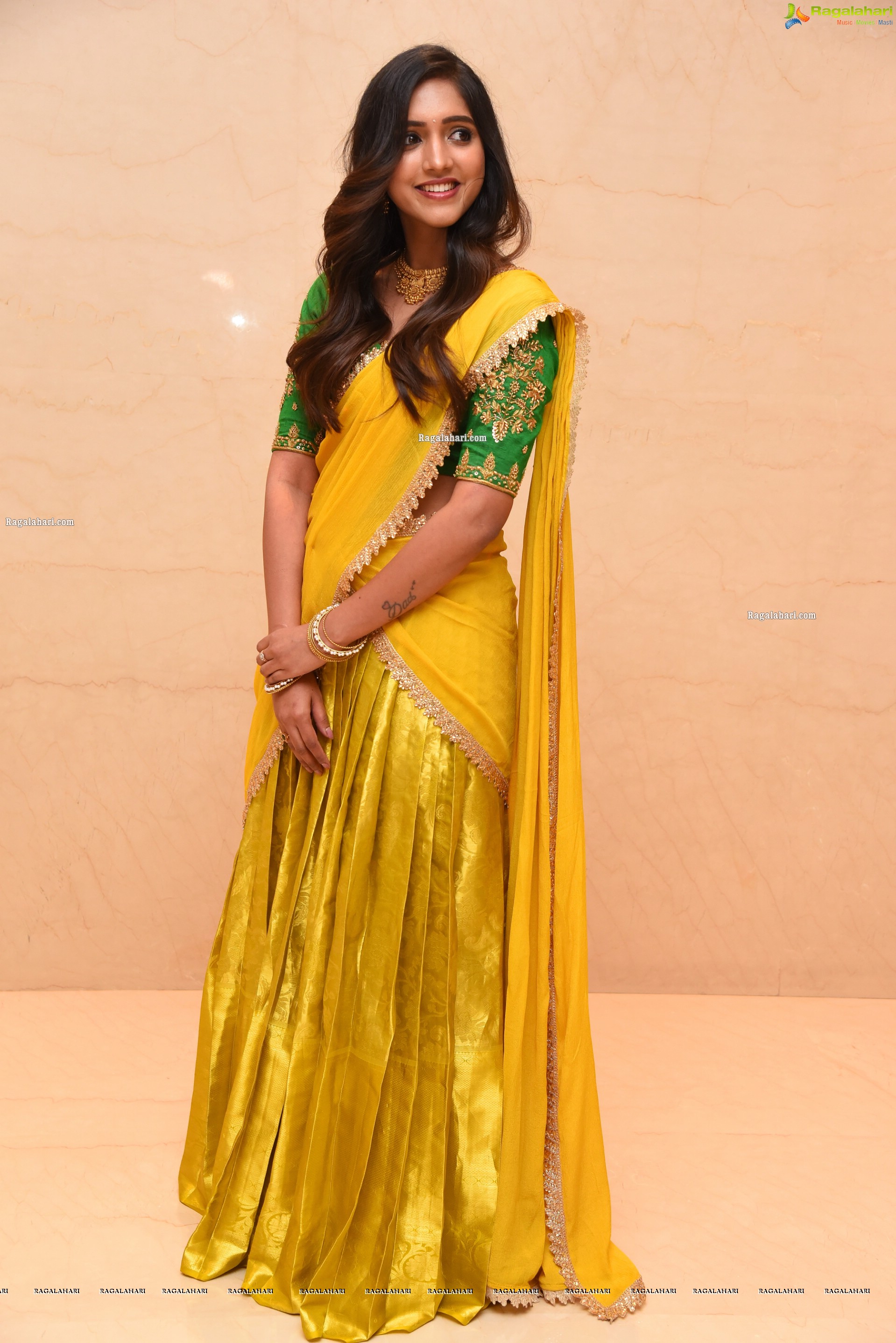 Vaishali Raj at Kanabadutaledu Pre-Release Event, HD Photo Gallery