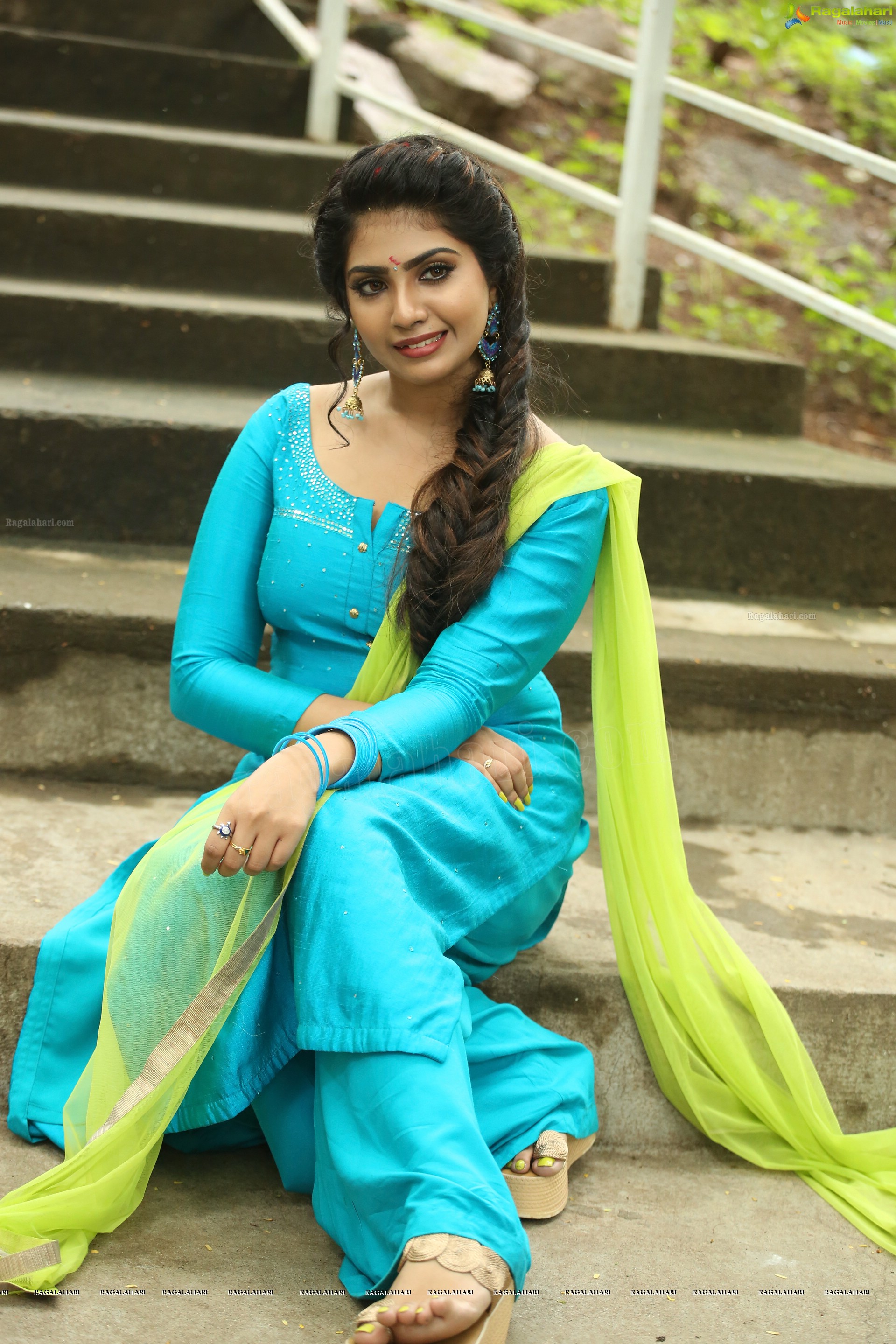 Varsha Viswanath at Andamaina Lokam Movie Pooja Ceremony, HD Photo Gallery