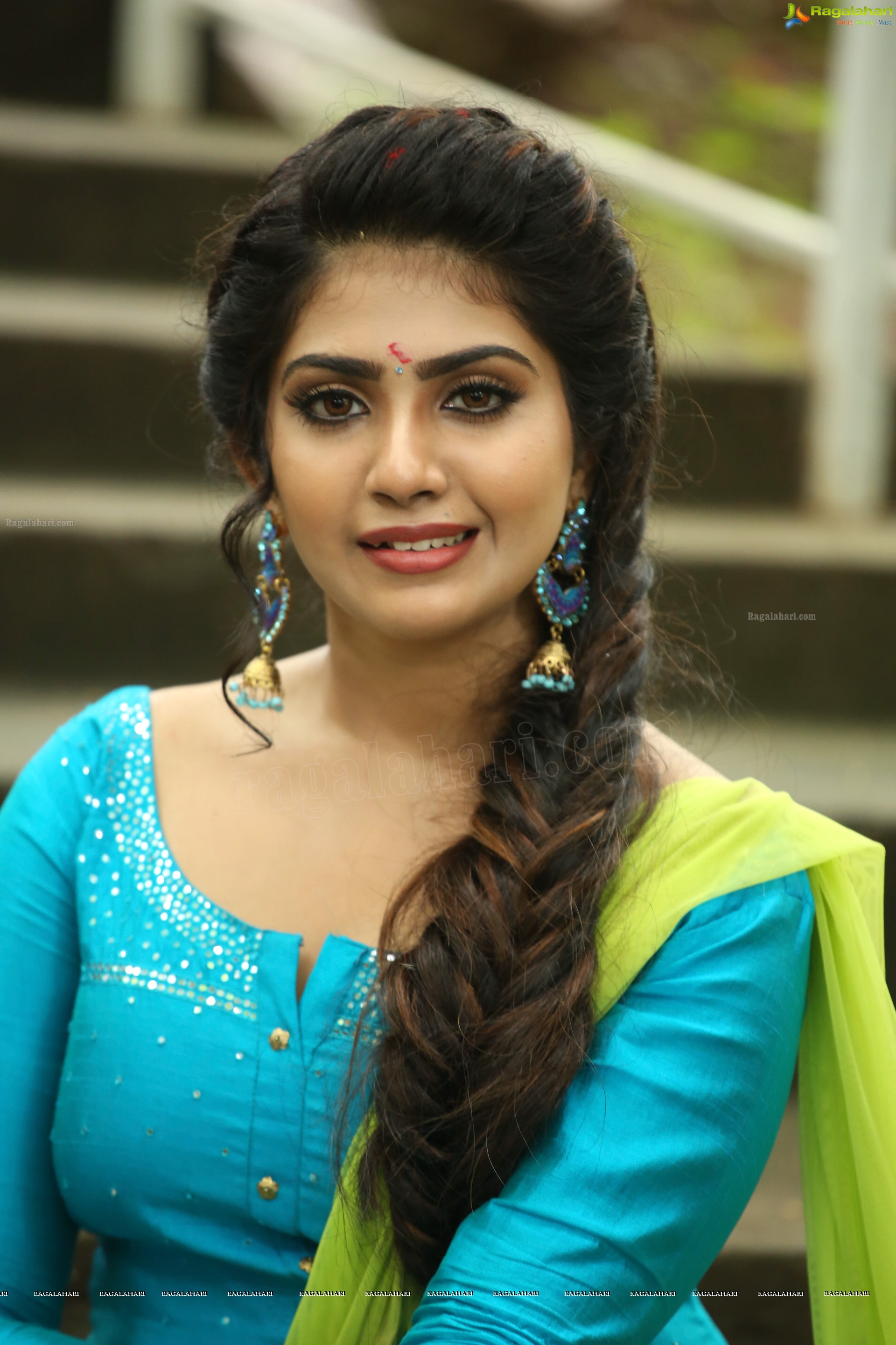 Varsha Viswanath at Andamaina Lokam Movie Pooja Ceremony, HD Photo Gallery