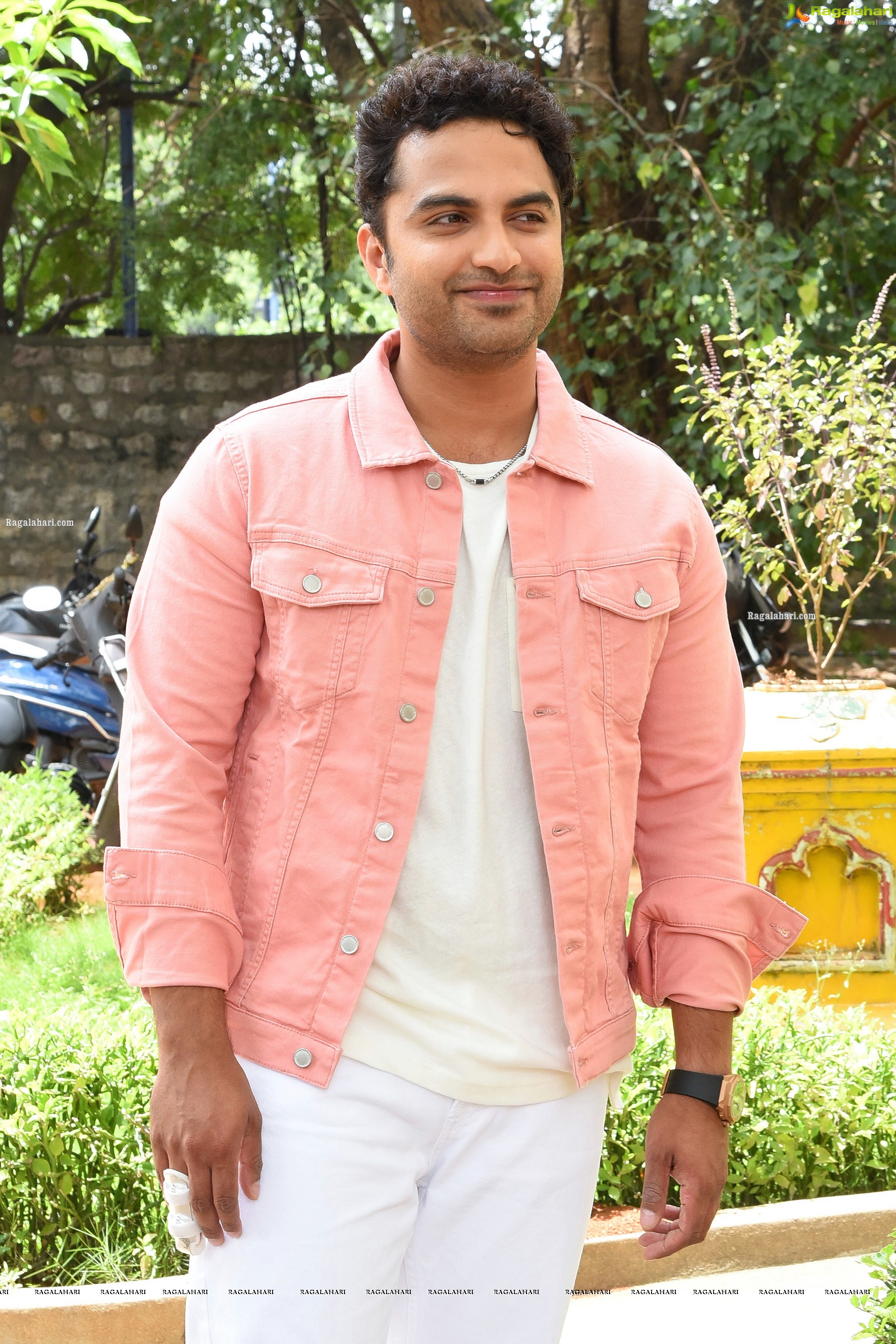 Vishwak Sen at Paagal Movie Trailer Launch, HD Photo Gallery