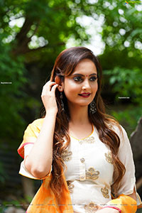 Dhriti Patel in Off White Churidar