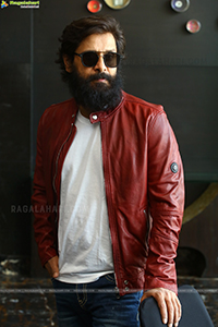 Chiyaan Vikram at Cobra Press Meet