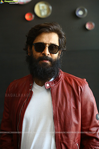 Chiyaan Vikram at Cobra Press Meet