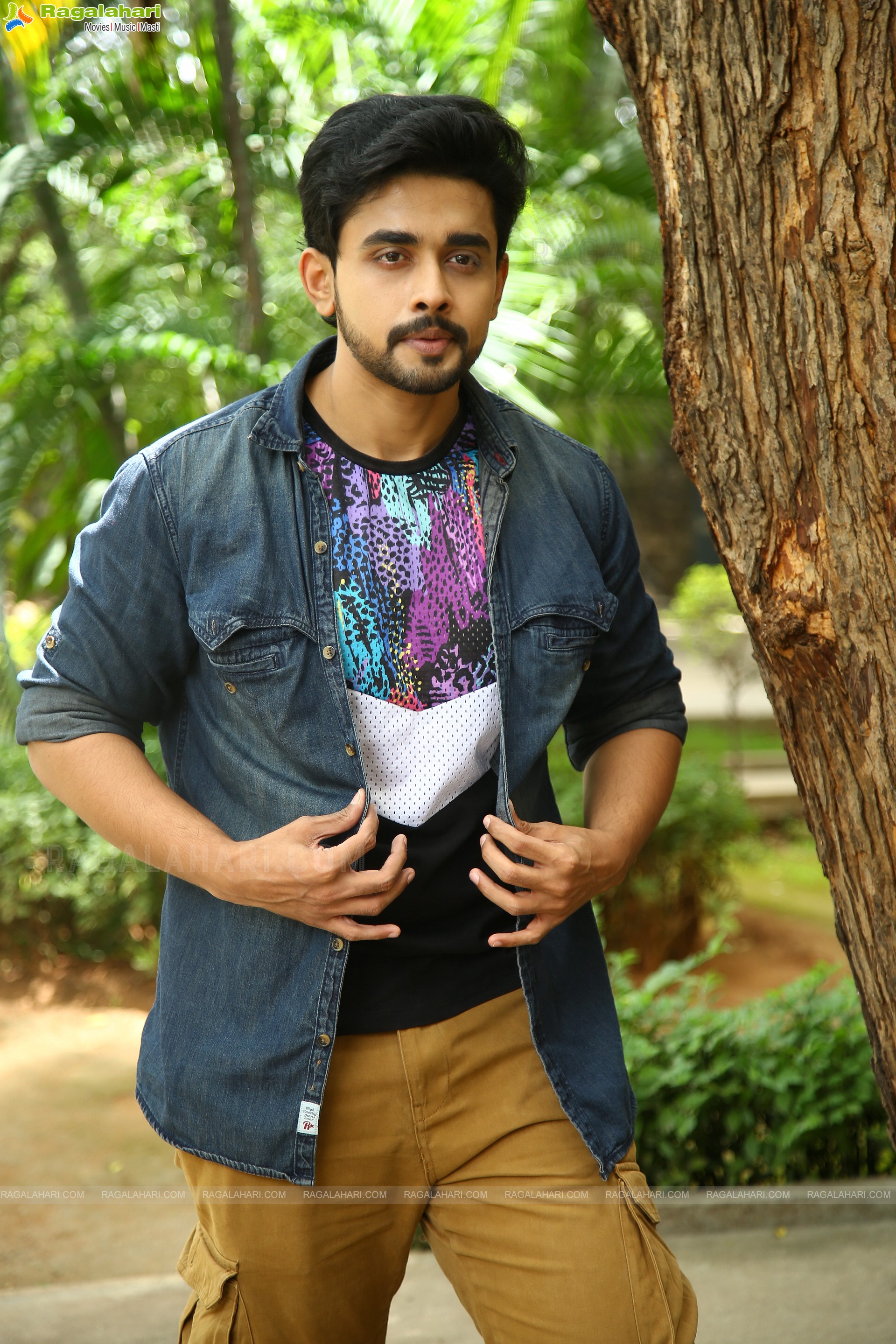 Gautham Krishna at Aakasha Veedhullo Movie Trailer Launch, HD Photo Gallery