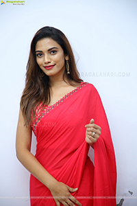 Harshini Balla at Hi Life Exhibition Curtain Raiser