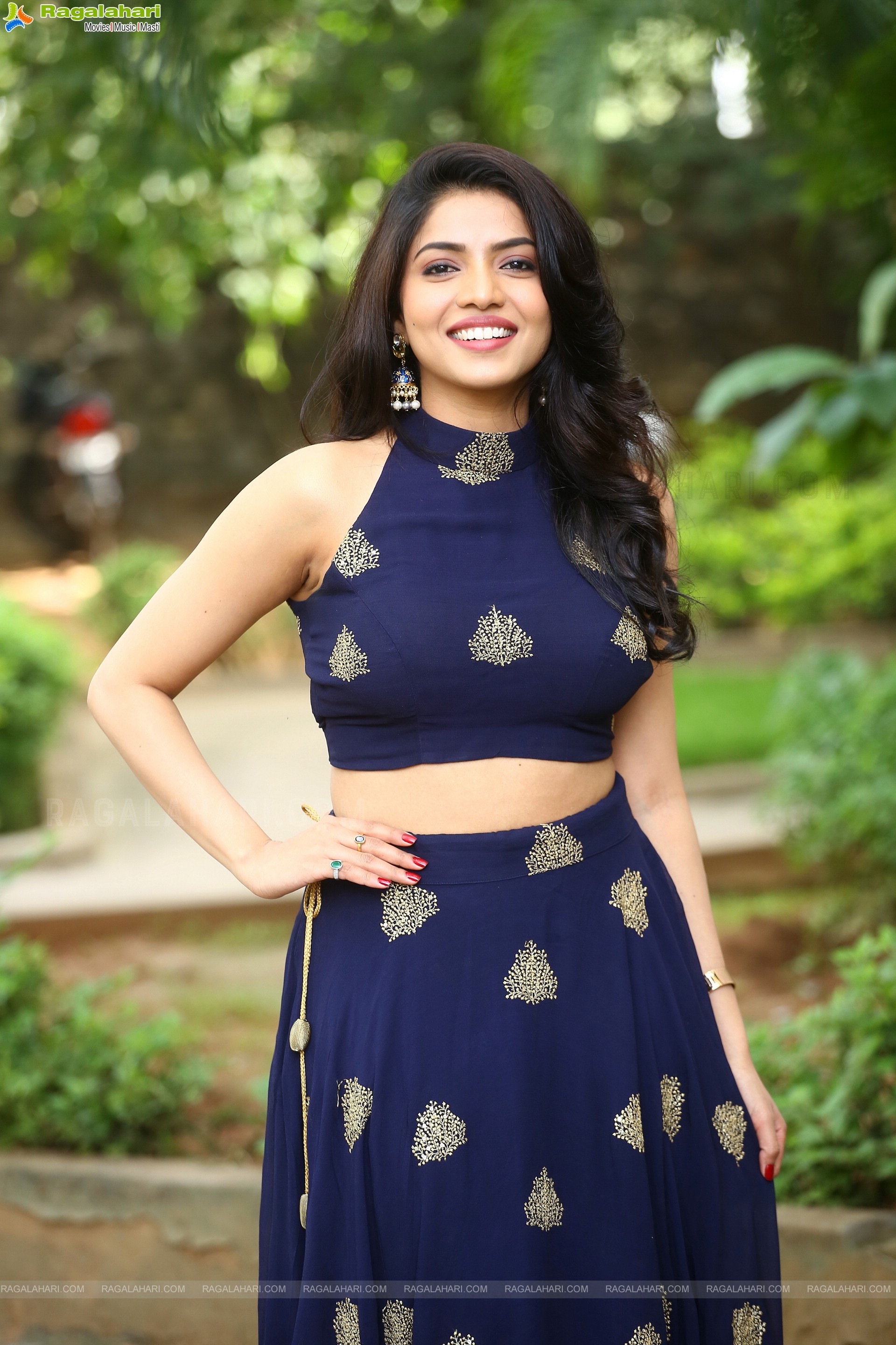 Kaashima Rafi at Kalapuram Movie Press Meet, HD Photo Gallery