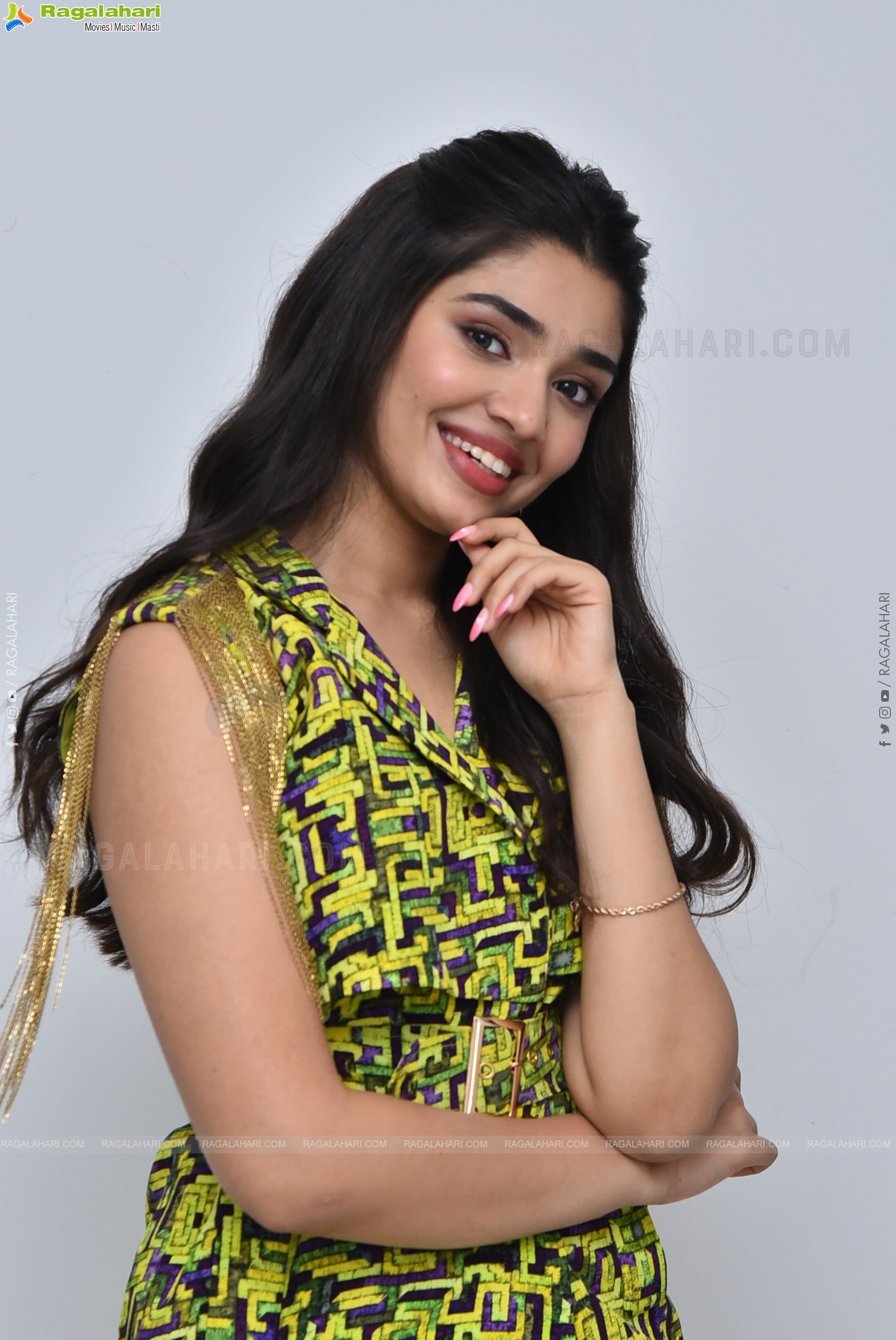 Krithi Shetty at Macharla Niyojakavargam Interview, HD Gallery