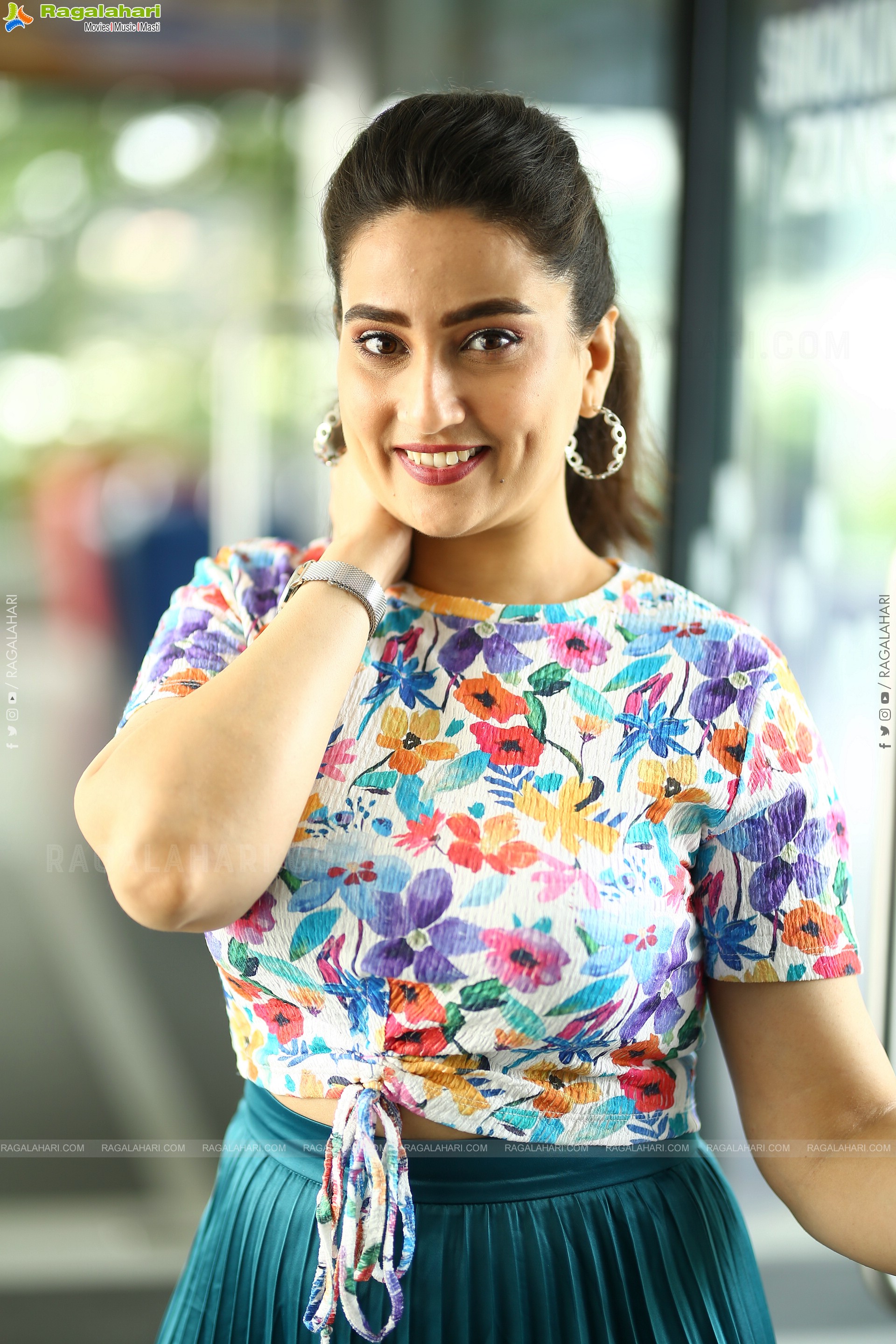 Manjusha at Karthikeya 2 Team Media Interaction, HD Photo Gallery