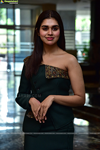 Meenakshi Govindharajan at Cobra Press Meet