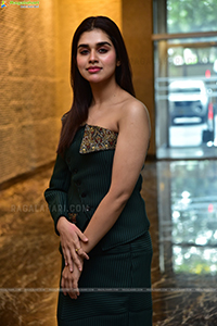 Meenakshi Govindharajan at Cobra Press Meet