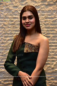 Meenakshi Govindharajan at Cobra Press Meet