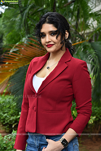 Ritika Singh at Hatya Movie Trailer Launch