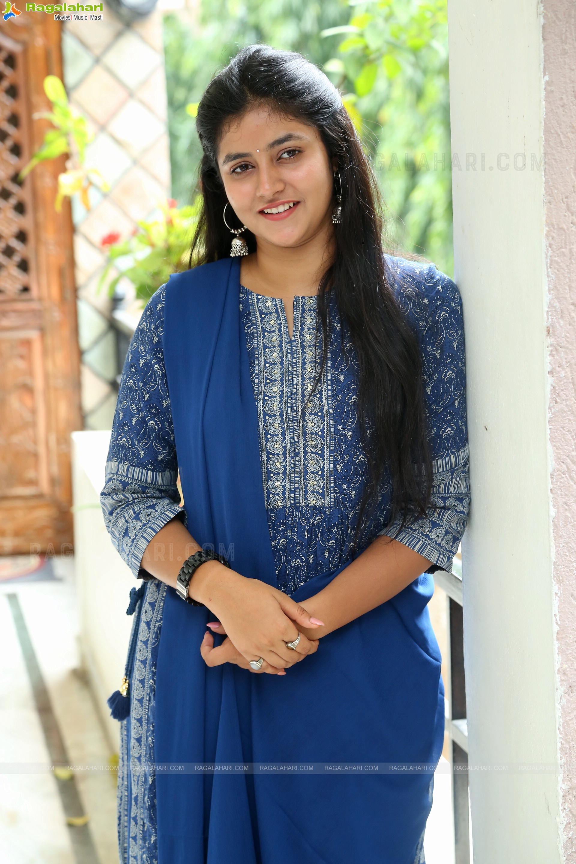 Sanchita Bashu at First Day First Show Movie Interview, HD Photo Gallery