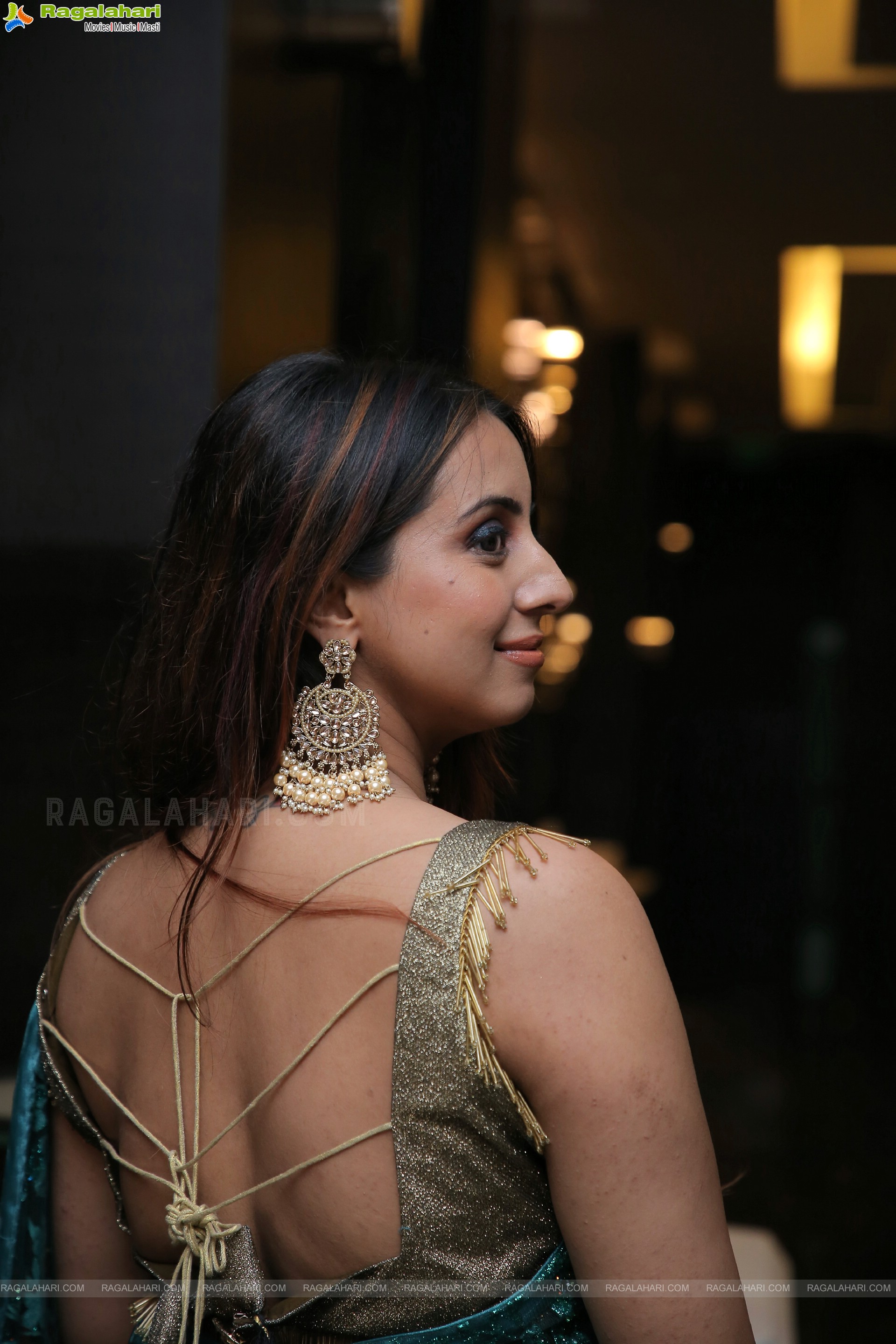 Sanjjanaa Latest Photoshoot Stills, HD Photo Gallery