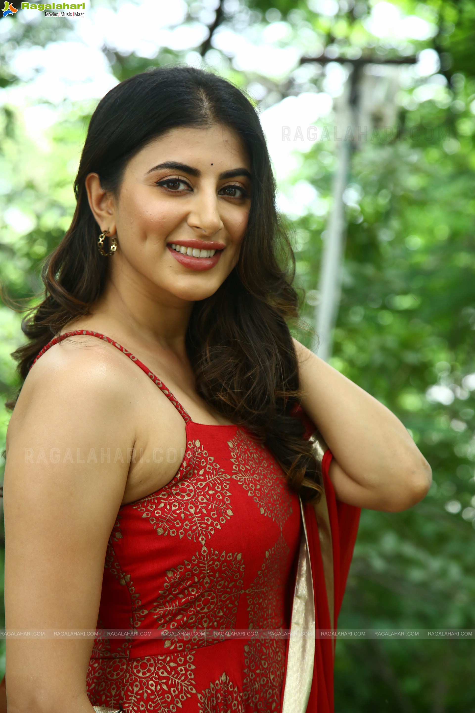 Shweta Avasthi at Dilwala Movie Opening, HD Photo Gallery