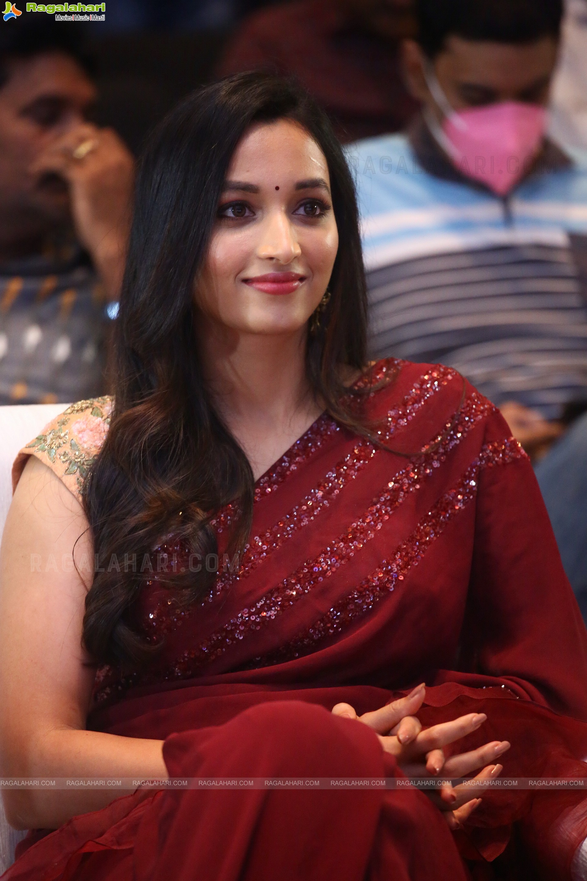 Srinidhi Shetty at Cobra Press Meet, HD Photo Gallery