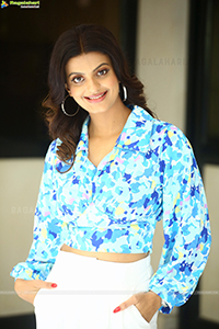 Tanishq Rajan at Commitment Pre-Release Event