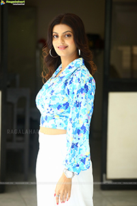 Tanishq Rajan at Commitment Pre-Release Event