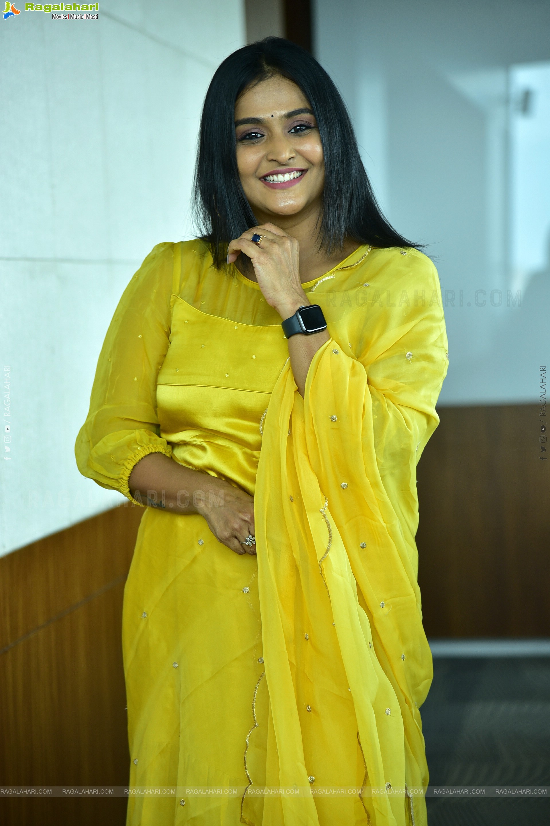 Ramya Nambeesan at Dayaa Movie Interview, HD Gallery