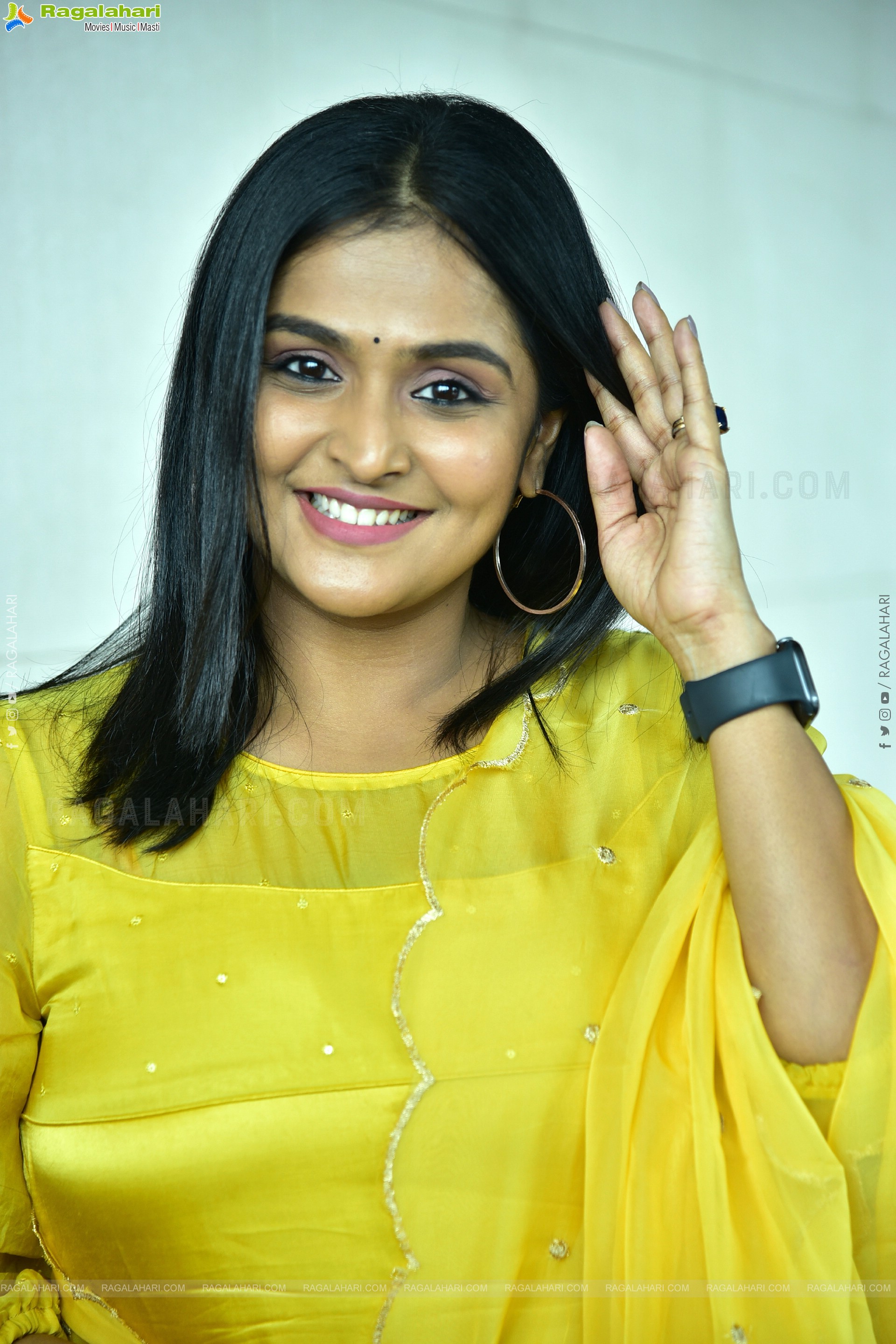 Ramya Nambeesan at Dayaa Movie Interview, HD Gallery