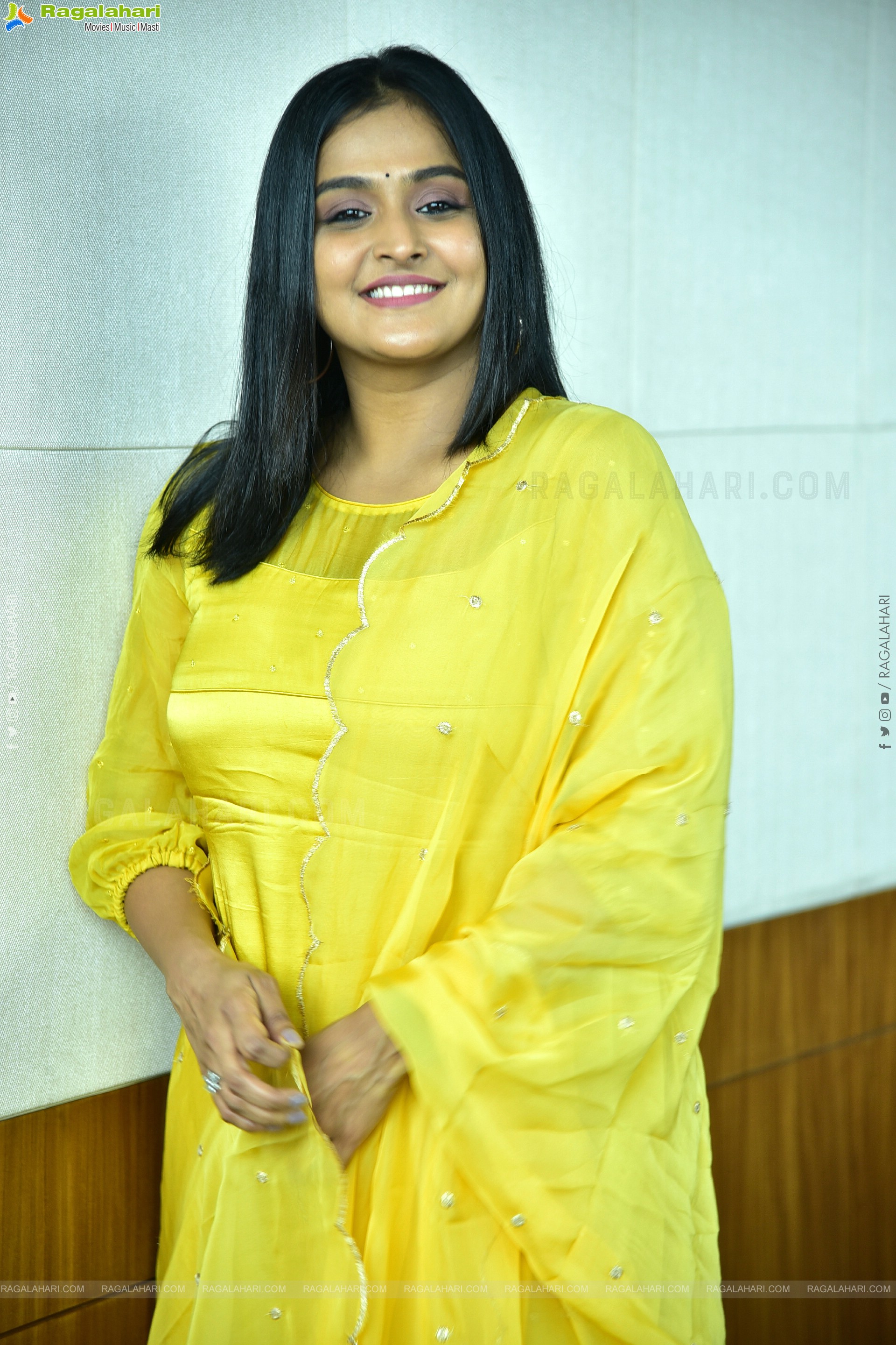 Ramya Nambeesan at Dayaa Movie Interview, HD Gallery