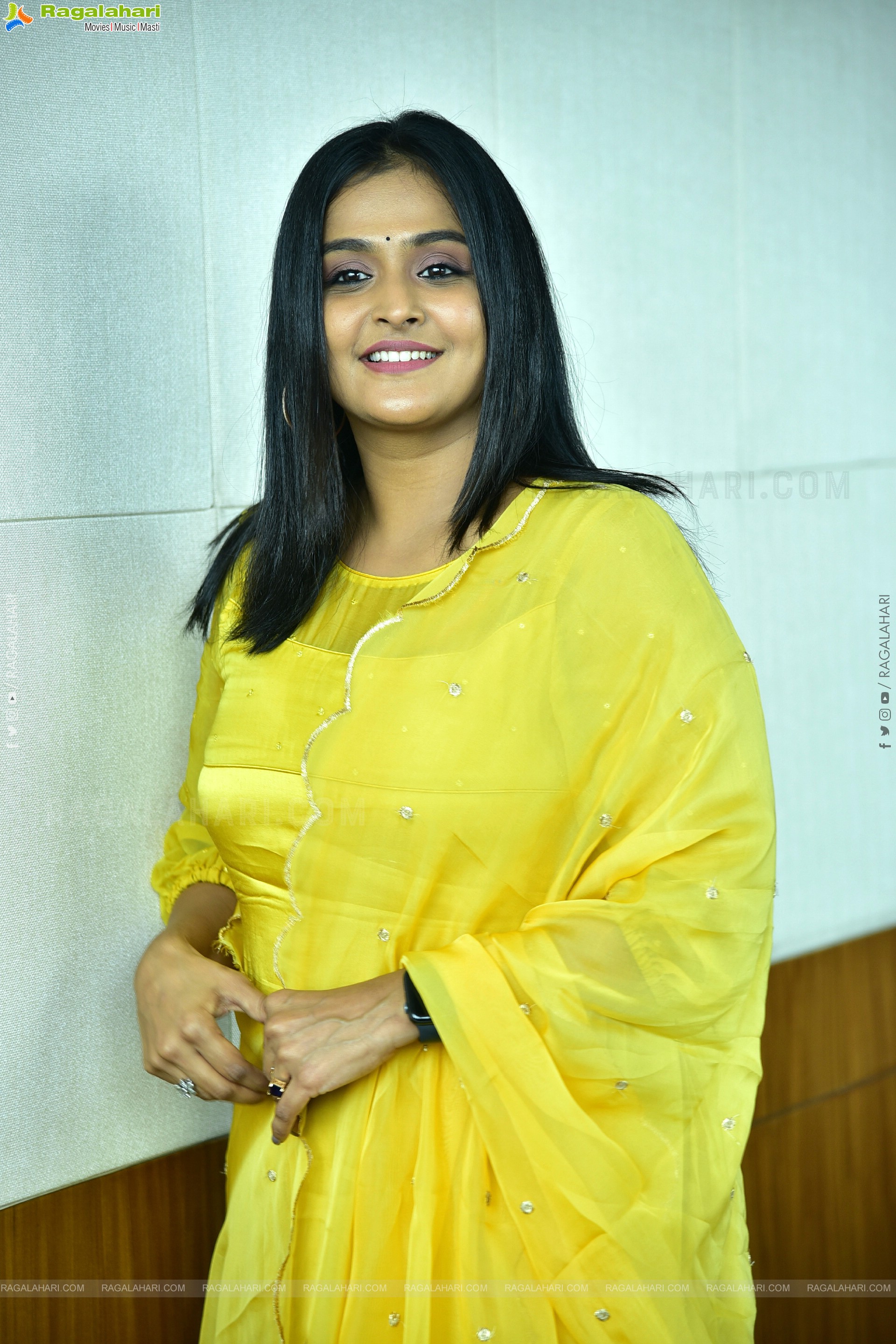 Ramya Nambeesan at Dayaa Movie Interview, HD Gallery