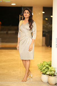 Eesha Rebba at Dayaa Prerelease Event, HD Gallery