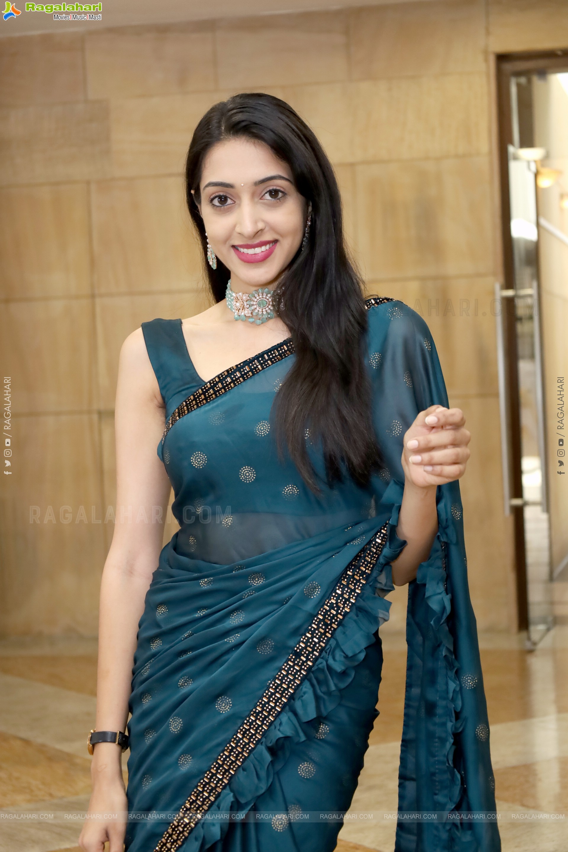 Lakshmi Ayalasomayajula Latest HD Photo Gallery