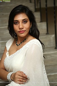 Madhumita Latest Stills, HD Gallery