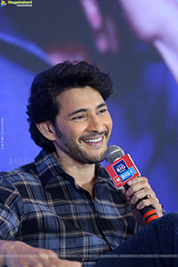 Mahesh Babu stills at Big C Press Meet, HD Gallery