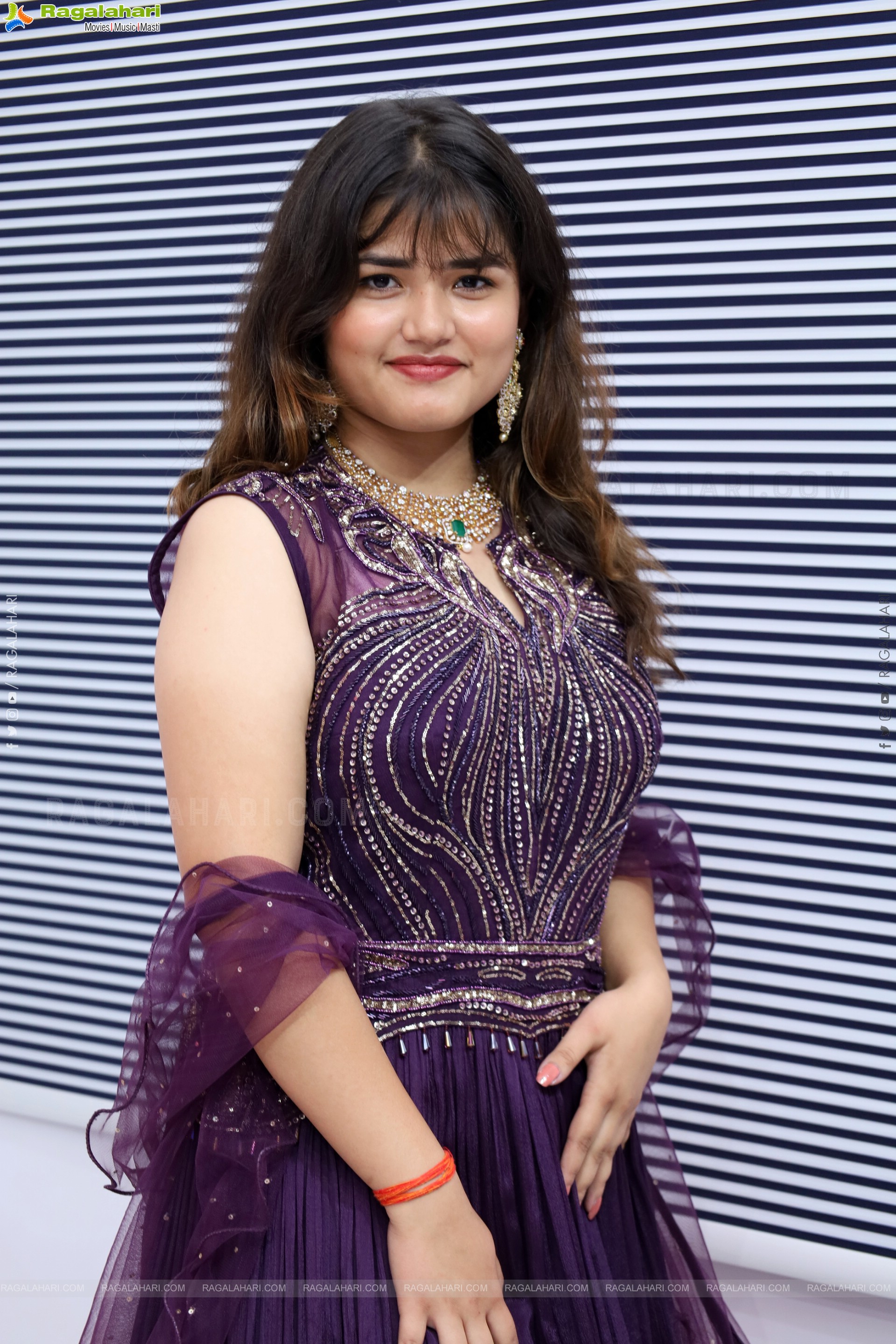 Niharikaa Mishra Latest Stills, HD Gallery